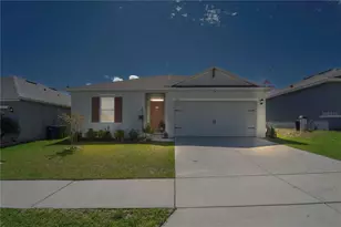 1020 Cambridge Dr, Winter Haven, FL 33881 - Photo 1