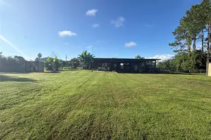 6317 Barton Rd, Plant City, FL 33565 - Photo 5