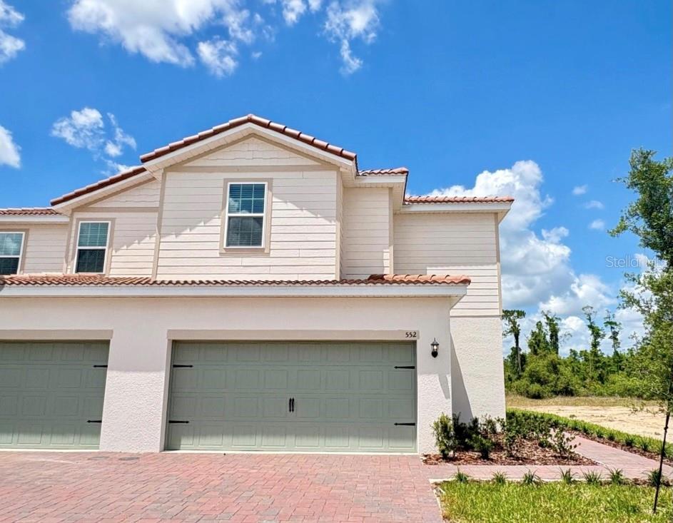 552 Bay Leaf Dr - 552 Bay Leaf Dr, Poinciana, FL 34759 Luxury Property | Jose Angel Pina