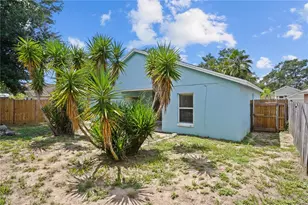 8851 Parliament Ct, Kissimmee, FL 34747 - Photo 29