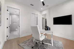 726 Golfview St, Orlando, FL 32804 - Photo 25
