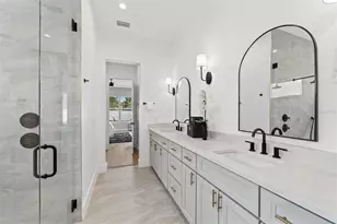726 Golfview St, Orlando, FL 32804 - Photo 23
