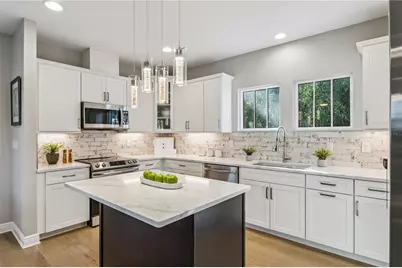 210 Hibiscus Court, Orlando, FL 32801 - Photo 13