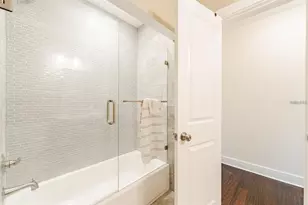 1145 Highland St S, Saint Petersburg, FL 33701 - Photo 27
