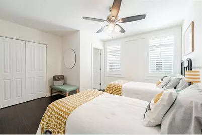 1145 Highland Street S, Saint Petersburg, FL 33701 - Photo 15