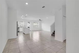 433 Bogey Dr, Davenport, FL 33896 - Photo 3