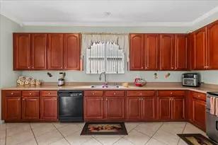 3531 Linnet Ct, Kissimmee, FL 34746 - Photo 7