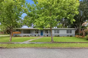 712 Malone Dr, Orlando, FL 32810 - Photo 1