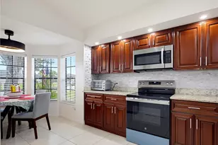 2649 Whalebone Bay Dr, Kissimmee, FL 34741 - Photo 7