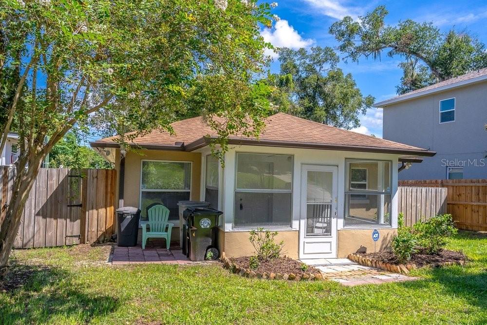617 E 1st St - 617 E 1st St, Apopka, FL 32703 Luxury Property | Jose Angel Pina