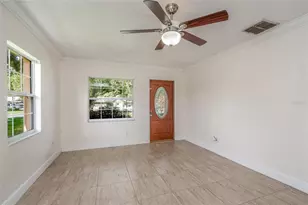 8001 N Hubert Ave, Tampa, FL 33614 - Photo 3