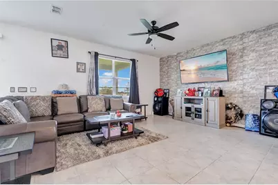 2512 Begonia Street, Mascotte, FL 34753 - Photo 3