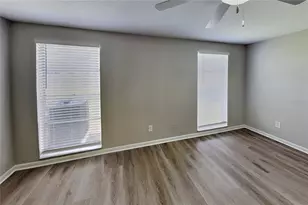 [Address not provided], Tampa, FL 33615 - Photo 5