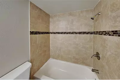 [Address not provided], Tampa, FL 33615 - Photo 13