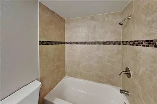 [Address not provided], Tampa, FL 33615 - Photo 13