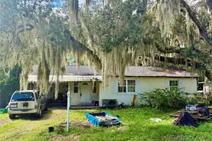 255 Valencia Rd, Debary, FL 32713 - Photo 1