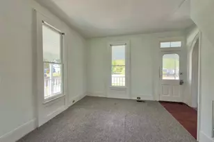 21 S Mary St, Eustis, FL 32726 - Photo 3