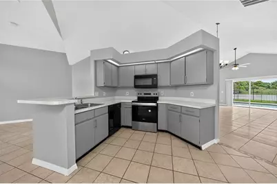 168 Seabreeze Circle, Kissimmee, FL 34743 - Photo 9