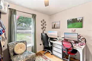 2489 Lake Jackson Cir, Apopka, FL 32703 - Photo 23