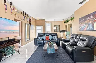 2489 Lake Jackson Cir, Apopka, FL 32703 - Photo 5