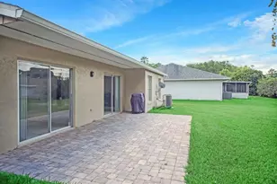10526 Linger Ln, Orlando, FL 32821 - Photo 3