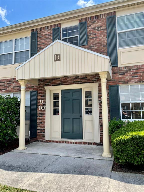 1920 E Edgewood Dr #D11 - 1920 E Edgewood Dr #D11, Lakeland, FL 33803 Luxury Property | Jose Angel Pina
