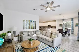 4710 Kings Castle Cir, Kissimmee, FL 34746 - Photo 23
