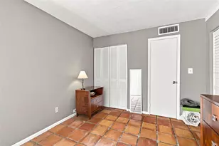 4130 Muriel Pl, Tampa, FL 33614 - Photo 15