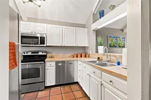 4130 Muriel Pl, Tampa, FL 33614 - Photo 3