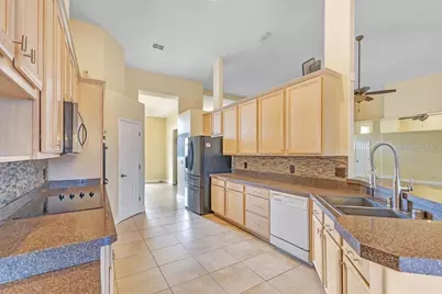 407 Thunder Gulch Court, Orlando, FL 32824 - Photo 3