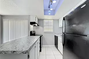 2777 L B McLeod Rd, Orlando, FL 32805 - Photo 15
