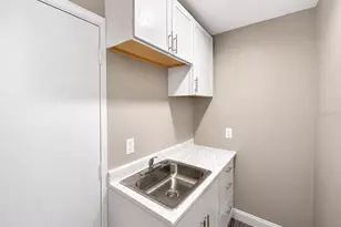 1402 Powhattan St, Jacksonville, FL 32209 - Photo 5