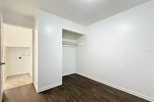 4509 Ken Knight Dr N, Jacksonville, FL 32209 - Photo 9