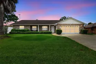 114 Springwood Dr, Daytona Beach, FL 32119 - Photo 1
