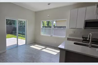 13911 Ginger Creek Boulevard, Orlando, FL 32826 - Photo 7