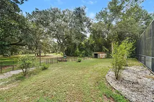 16731 SE 181st Terrace, Weirsdale, FL 32195 - Photo 47