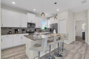 4733 Kings Castle Cir, Kissimmee, FL 34746 - Photo 11
