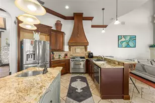 8142 Tibet Butler Dr, Windermere, FL 34786 - Photo 17