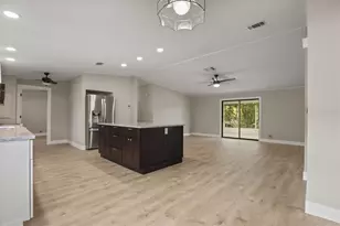 3928 N Citrus Cir, Zellwood, FL 32798 - Photo 7