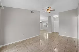 32 York Ct, Kissimmee, FL 34758 - Photo 5