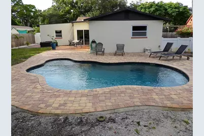 7800 Country Club Road N, Saint Petersburg, FL 33710 - Photo 21