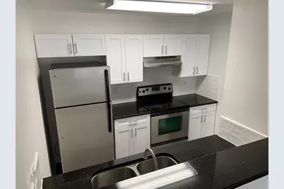 4752 Walden Circle #715, Orlando, FL 32811 - Photo 5