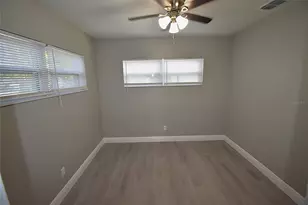 4027 7th St S, Saint Petersburg, FL 33705 - Photo 23