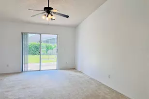 209 Indian Point Cir, Kissimmee, FL 34746 - Photo 5