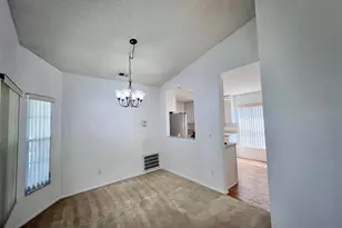 209 Indian Point Cir, Kissimmee, FL 34746 - Photo 9