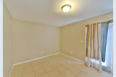 6705 Magnolia Pointe Circle, Orlando, FL 32810 - Photo 5