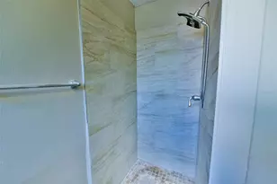 6705 Magnolia Pointe Cir, Orlando, FL 32810 - Photo 7