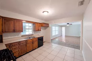 1310 SE 38th Ct, Ocala, FL 34471 - Photo 7