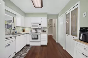7767 Compass Dr, Orlando, FL 32810 - Photo 11