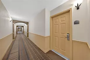 8101 Resort Village Dr, Orlando, FL 32821 - Photo 5